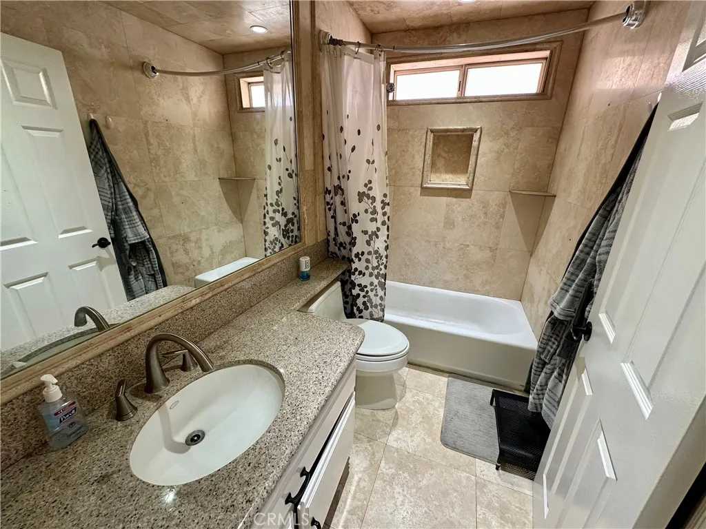 36420 Ironhorse Drive, Palmdale, California 93550 home-pic-19