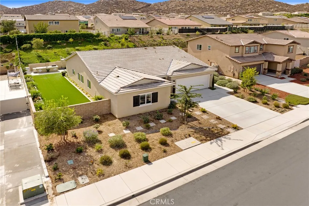 30765 Expedition, Winchester, California 92596 home-pic-23