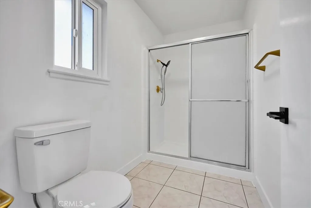 18006 Point Conception, Cerritos, California 90703 home-pic-39