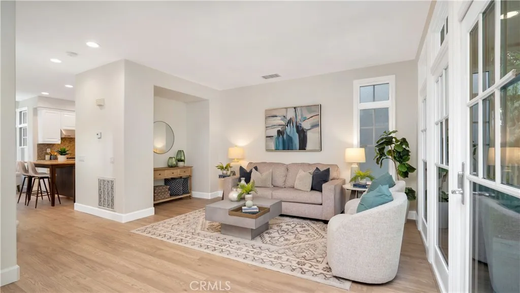 2578 Bungalow Place, Corona Del Mar, California 92625 home-pic-24