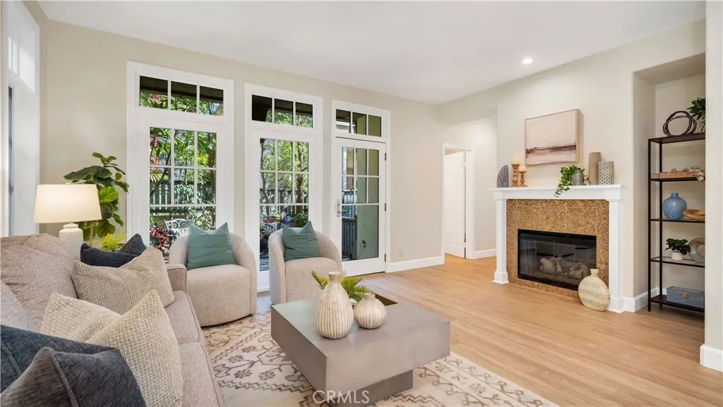 2578 Bungalow Place, Corona Del Mar, California 92625 home-pic-4