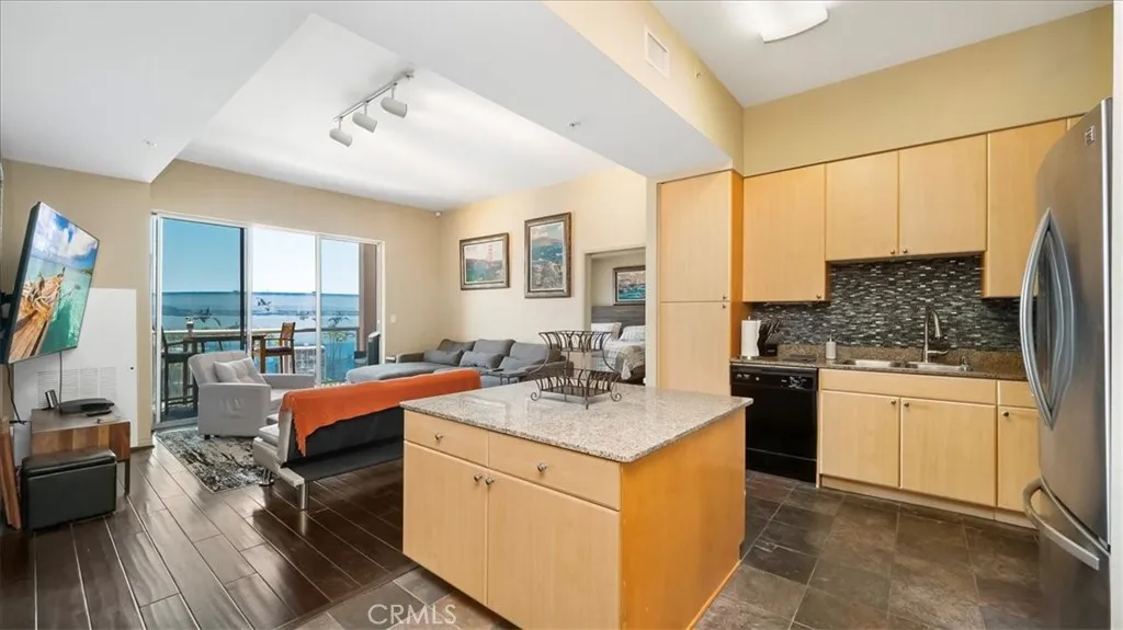 488 E Ocean 708, Long Beach, California 90802 home-pic-1
