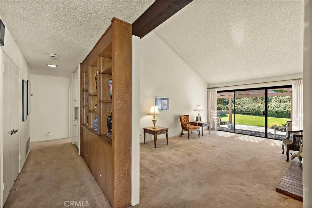 450 S Mountain Glen Road, Anaheim, California 92807 home-pic-16