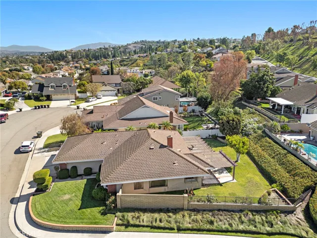 450 S Mountain Glen Road, Anaheim Hills, California 92807