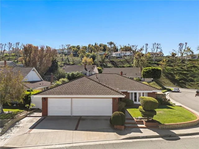 450 S Mountain Glen Road, Anaheim Hills, California 92807