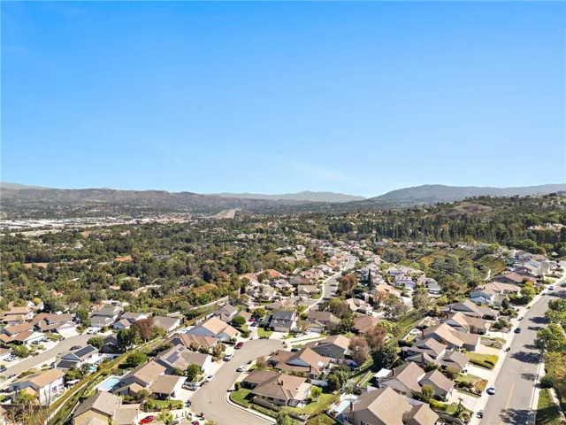 450 S Mountain Glen Road, Anaheim Hills, California 92807