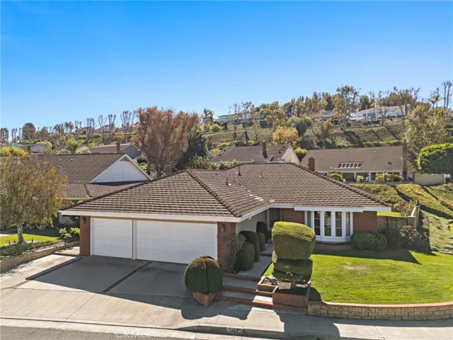 450 S Mountain Glen Road, Anaheim Hills, California 92807