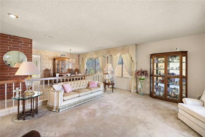 450 S Mountain Glen Road, Anaheim Hills, California 92807