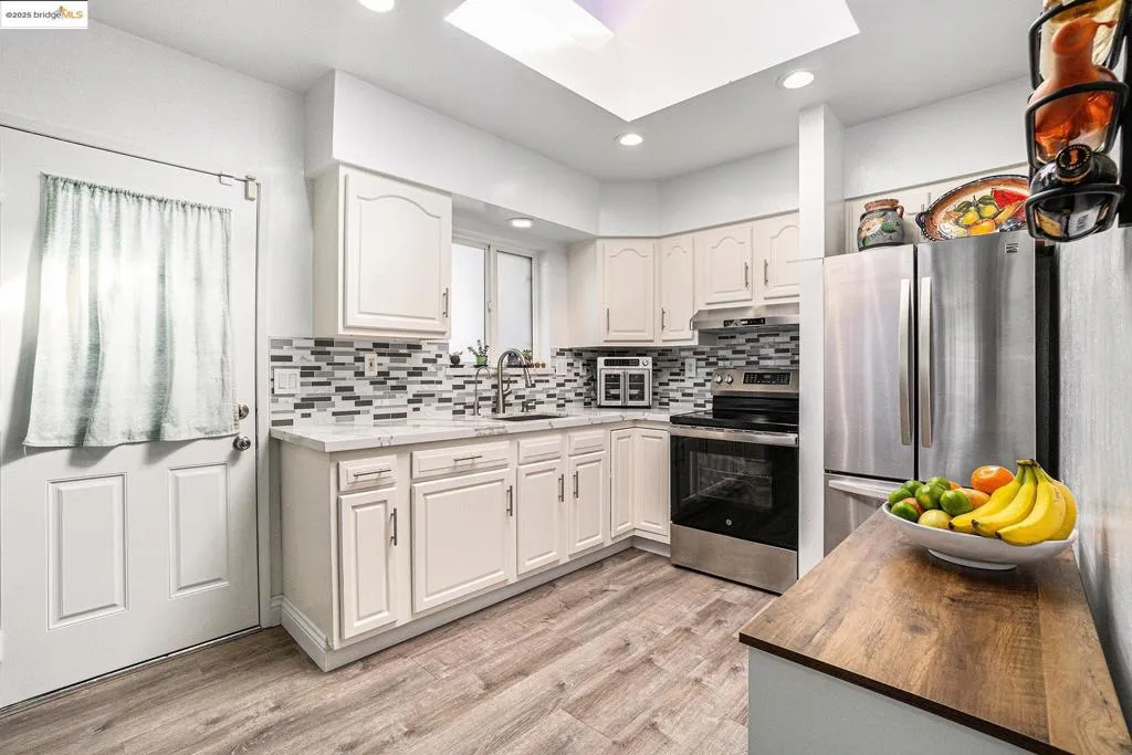 2005 C St, Antioch, California 94509 home-pic-14