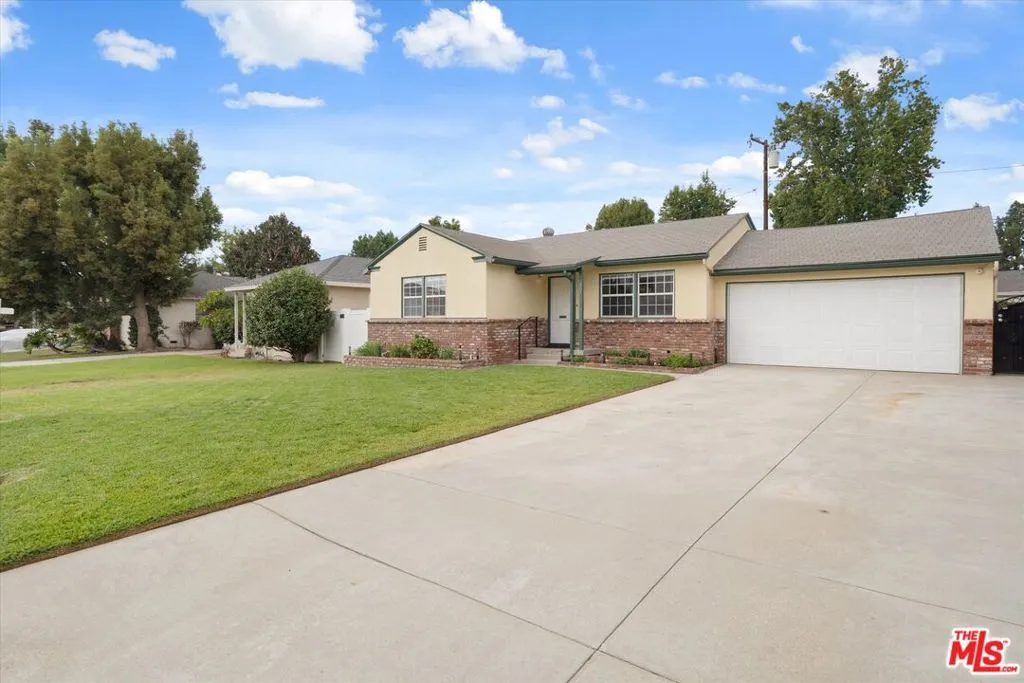 2647 Doolittle Avenue, Arcadia, California 91006 home-pic-1