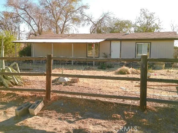 10510 E Avenue R10, Littlerock, California 93543 home-pic-1