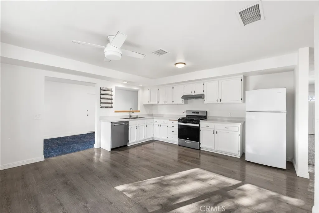 9459 E Avenue T2, Littlerock, California 93543 home-pic-16