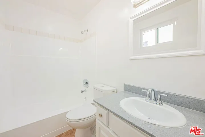 1246 Euclid Street 10, Santa Monica, California 90404