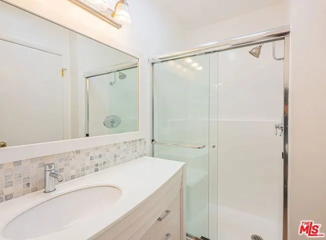 1246 Euclid Street 10, Santa Monica, California 90404