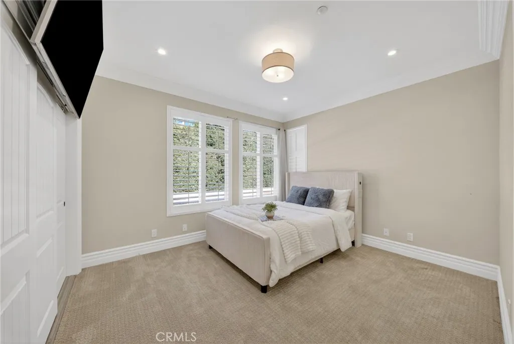 2463 Abadejo, La Verne, California 91750 home-pic-40