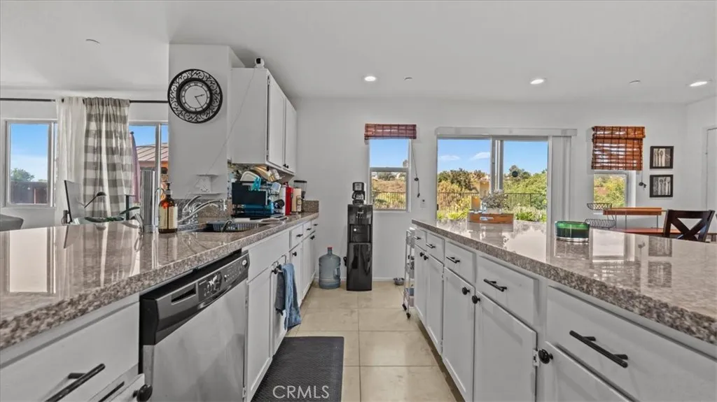 36864 Straightaway, Beaumont, California 92223 home-pic-7