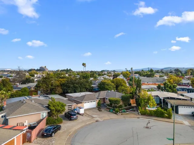 1418 Hancock Avenue, San Mateo, California 94403