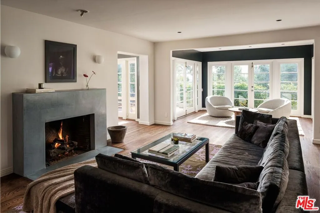 7064 La Presa Drive, Los Angeles, California 90068 home-pic-5