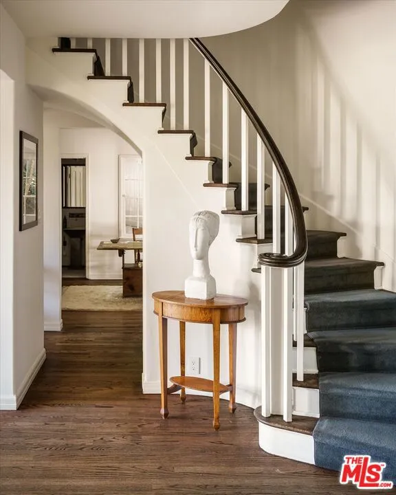 7064 La Presa Drive, Los Angeles, California 90068 home-pic-3