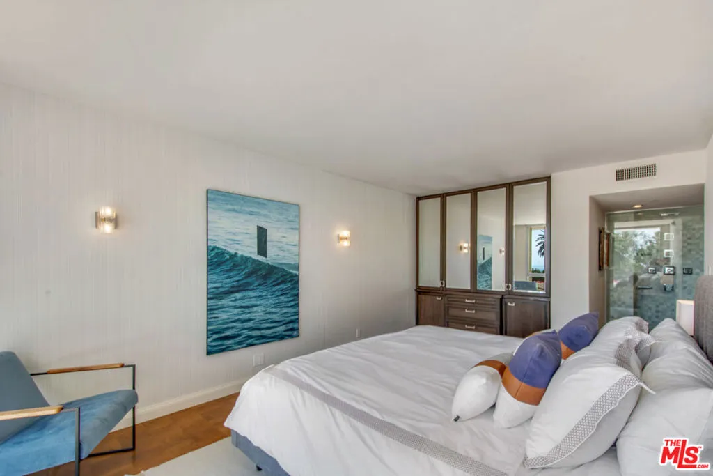 201 Ocean Avenue 301p, Santa Monica, California 90402 home-pic-25