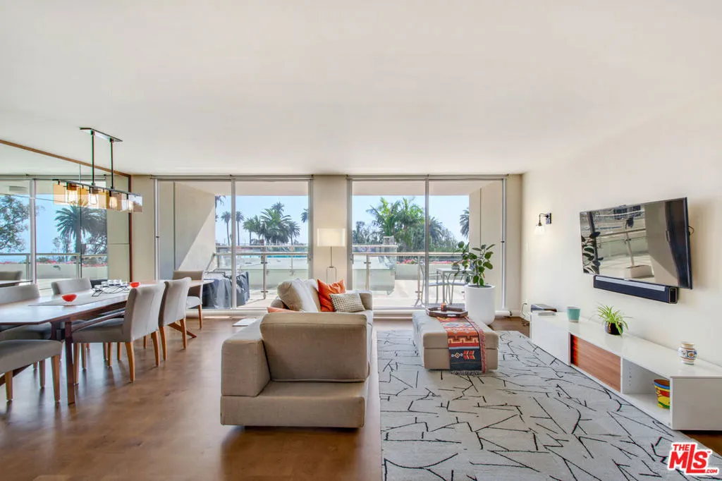 201 Ocean Avenue 301p, Santa Monica, California 90402 home-pic-4