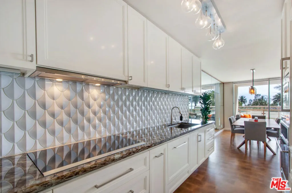 201 Ocean Avenue 301p, Santa Monica, California 90402 home-pic-17