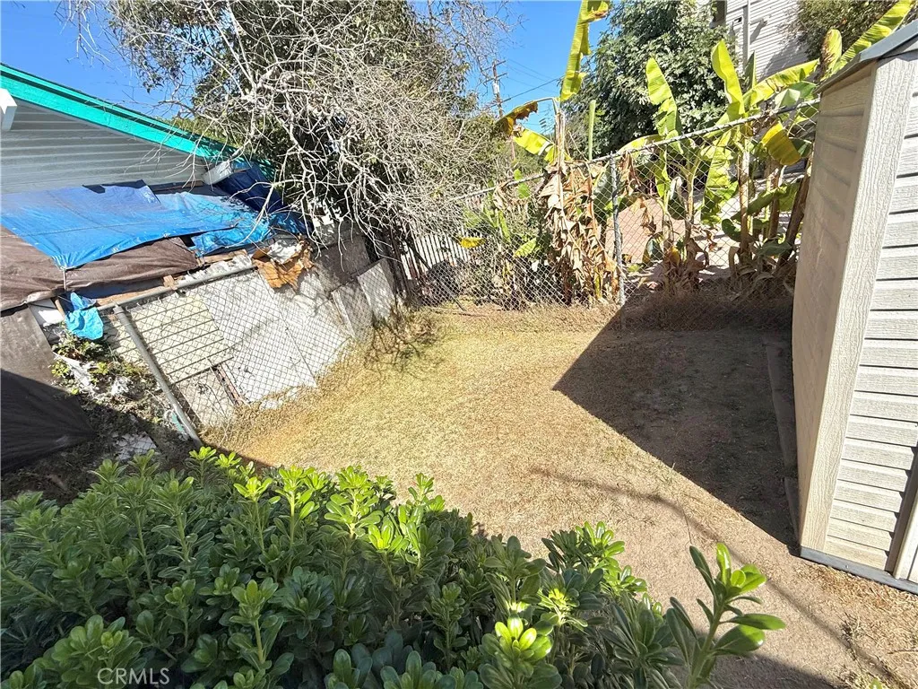 1872 Lemon Avenue, Long Beach, California 90806 home-pic-16