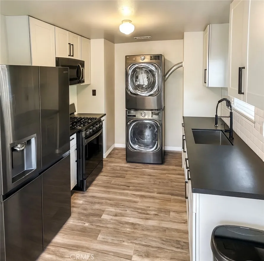1872 Lemon Avenue, Long Beach, California 90806 home-pic-0