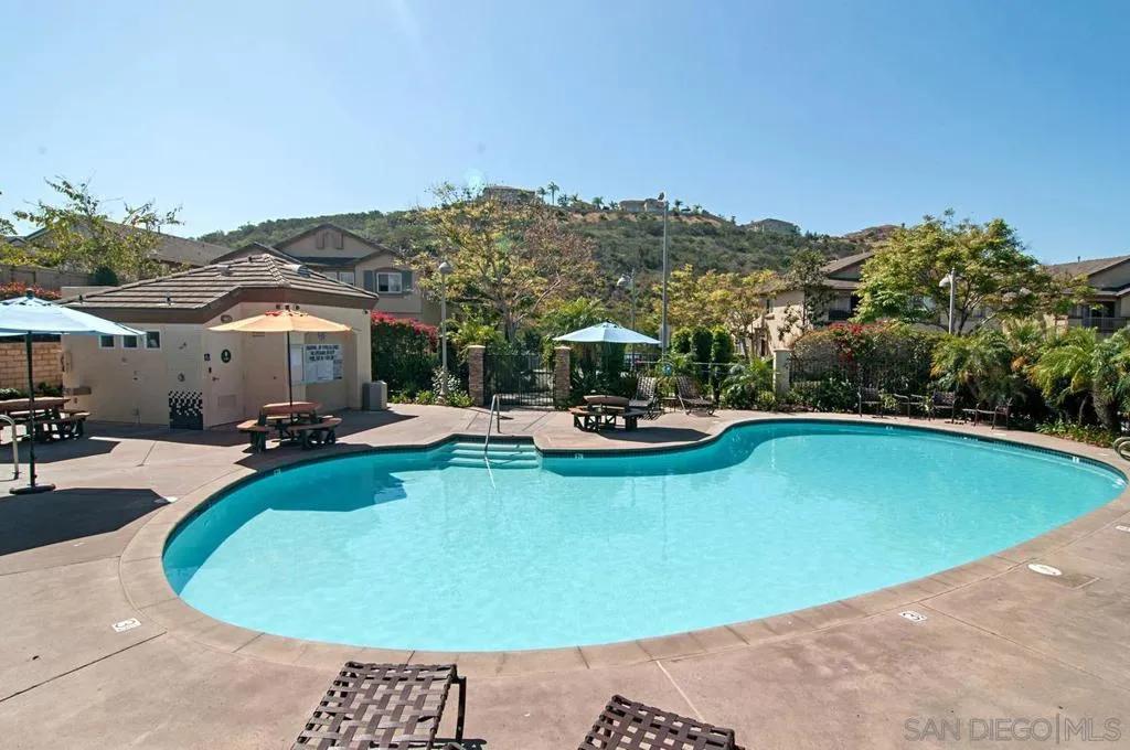 , San Diego, California 92131 home-pic-35