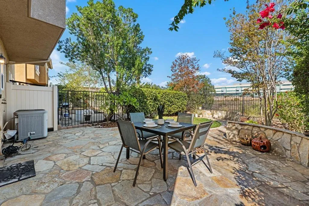 , San Diego, California 92131 home-pic-25