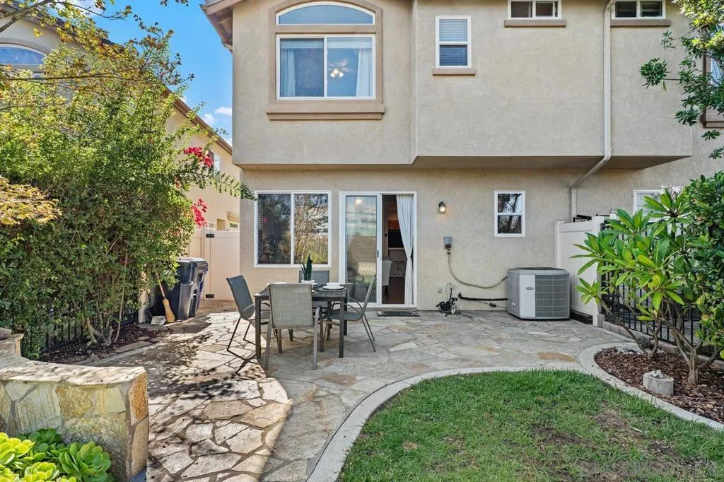 , San Diego, California 92131 home-pic-27
