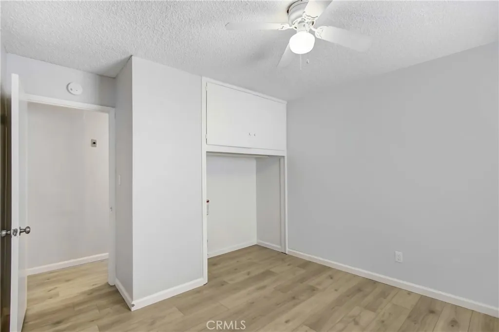 424 W Acacia Avenue, Hemet, California 92543 home-pic-10