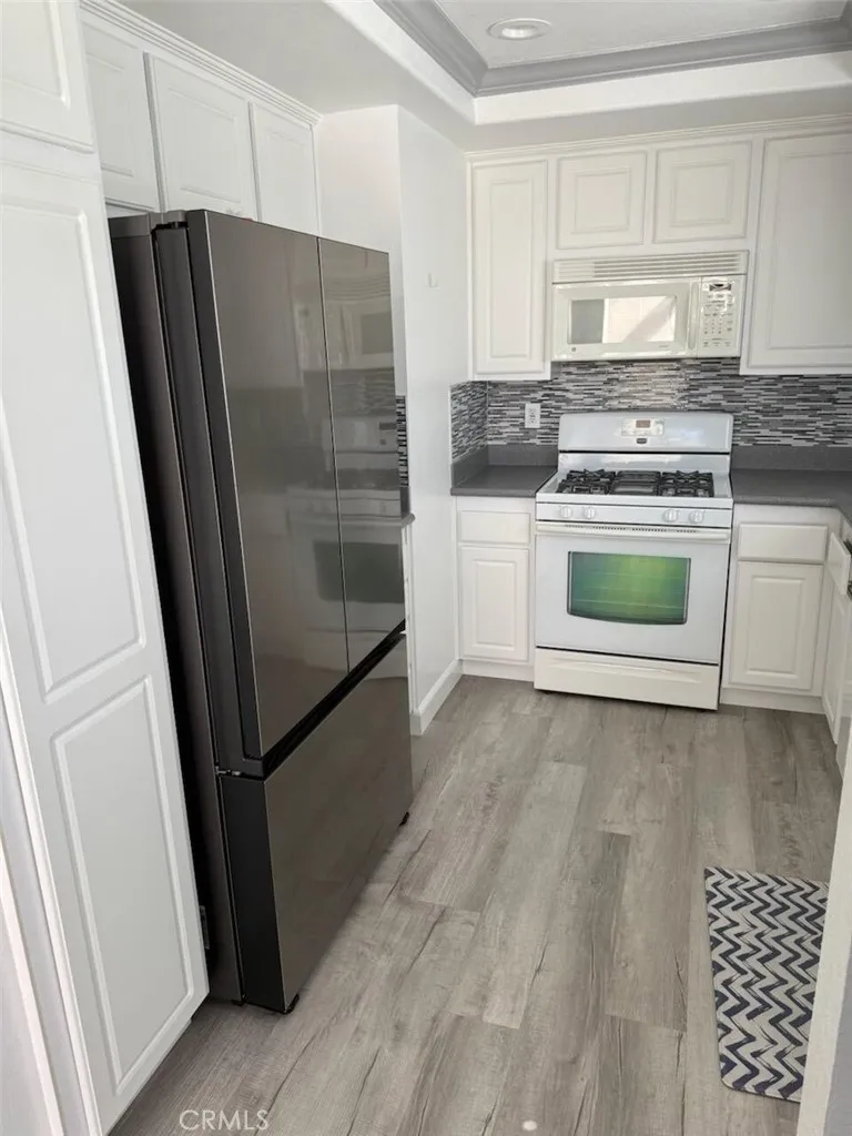 8565 Trinity, Huntington Beach, California 92646 home-pic-0