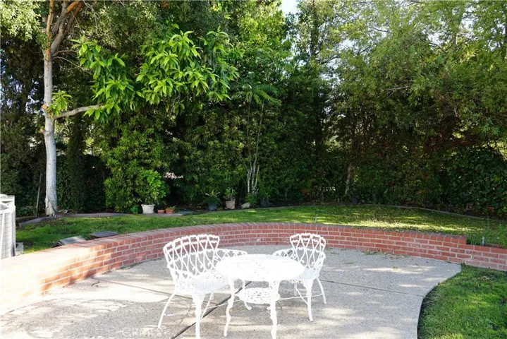 Backyard Sitting Area