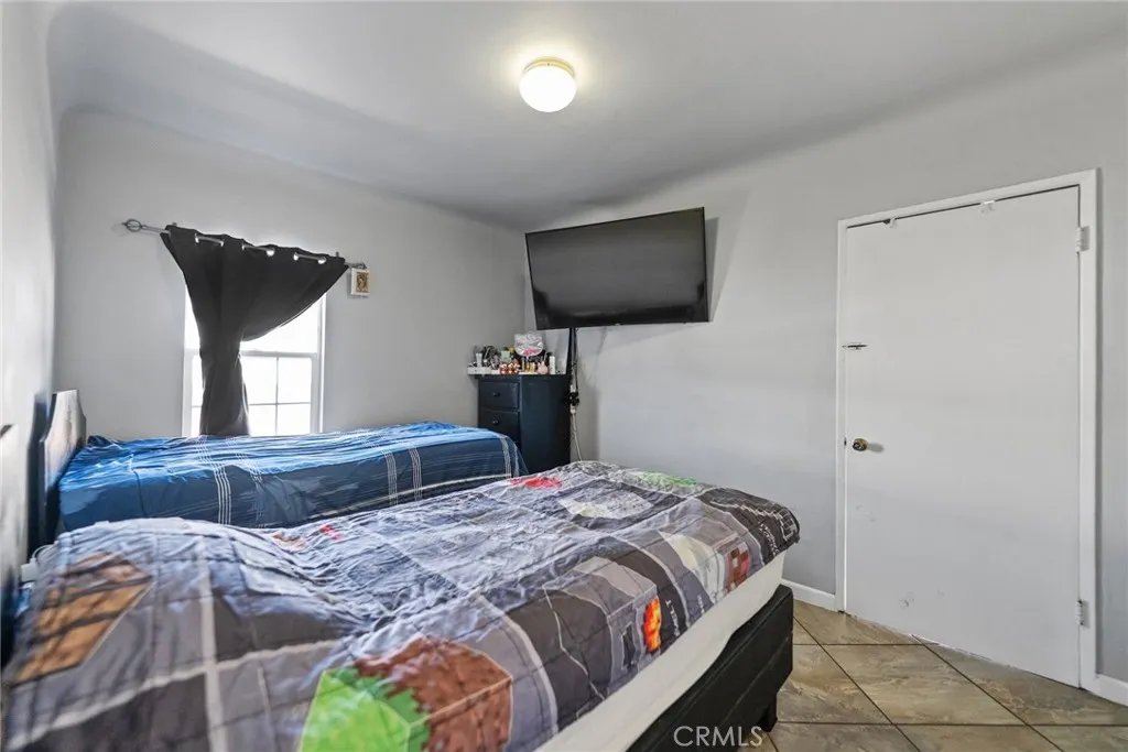 10930 Otis Street, Lynwood, California 90262 home-pic-8