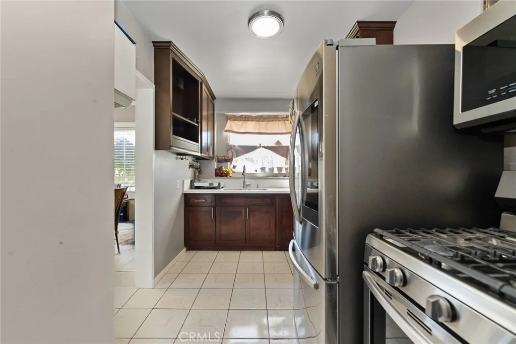 10930 Otis Street, Lynwood, California 90262 home-pic-17