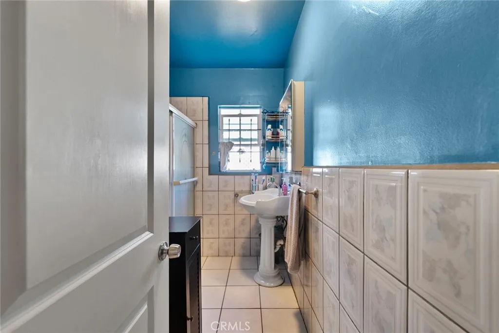 10930 Otis Street, Lynwood, California 90262 home-pic-11