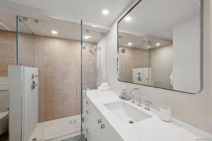 Primary Bath/Spa
