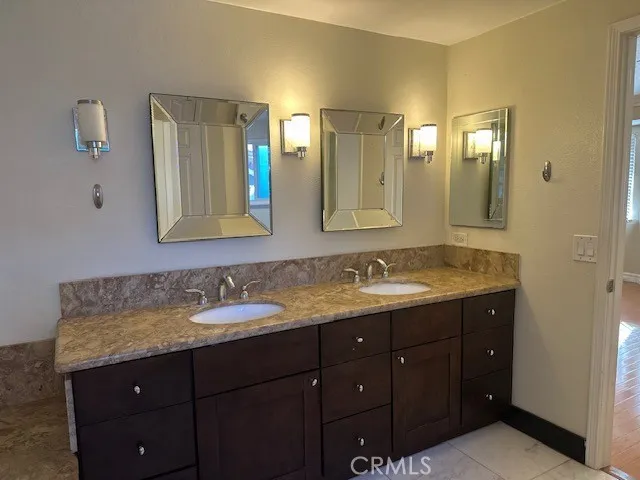 Primary Suite Vanity