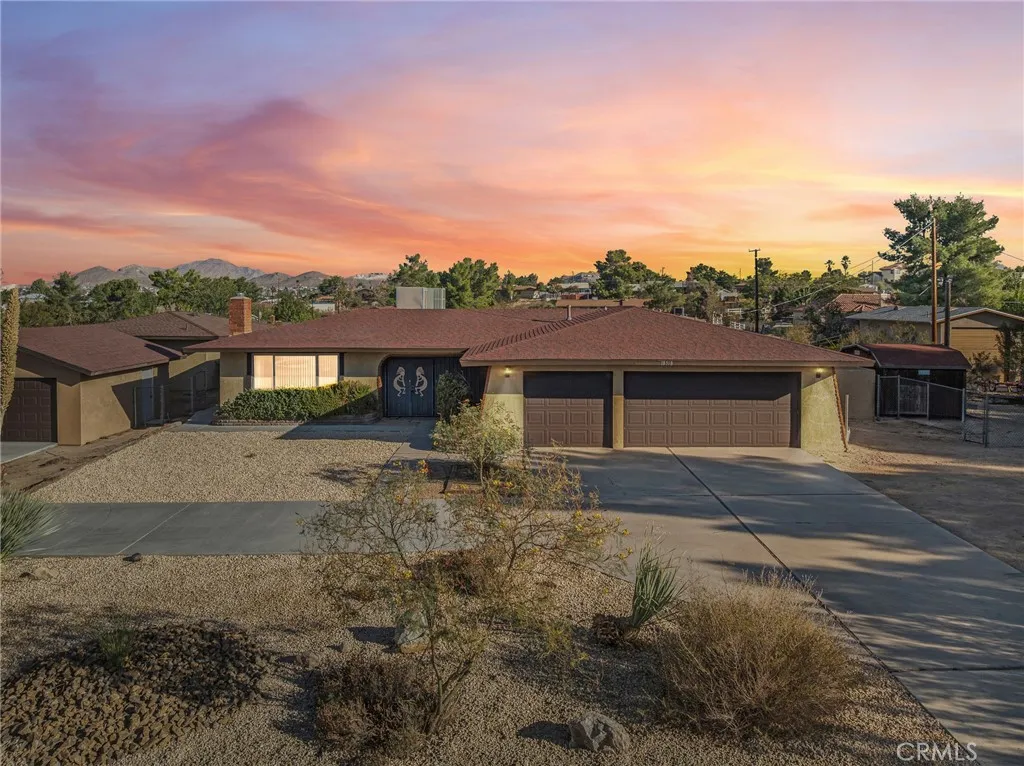 18518 Cocqui, Apple Valley, California 92307 home-pic-0