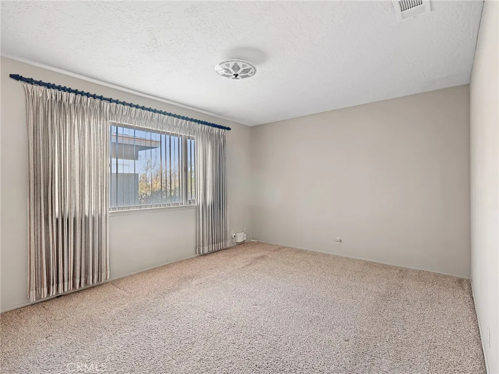18518 Cocqui, Apple Valley, California 92307 home-pic-29