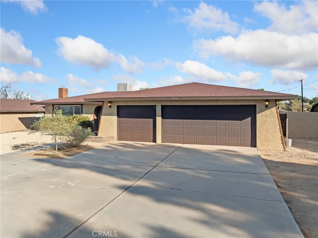 18518 Cocqui, Apple Valley, California 92307 home-pic-3