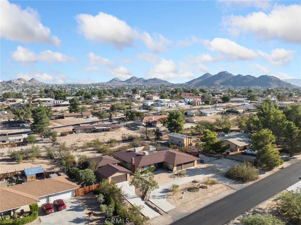 18518 Cocqui, Apple Valley, California 92307 home-pic-13