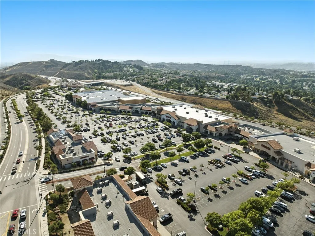 26745 Oak Crossing Rd D, Newhall, California 91321 home-pic-52