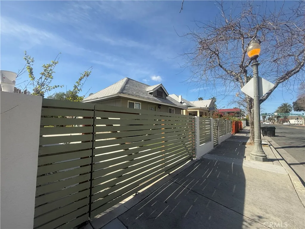 649 Sixth, San Bernardino, California 92410 home-pic-1
