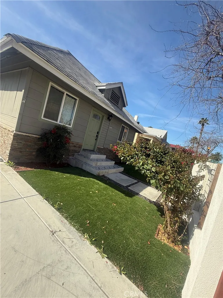 649 Sixth, San Bernardino, California 92410 home-pic-4