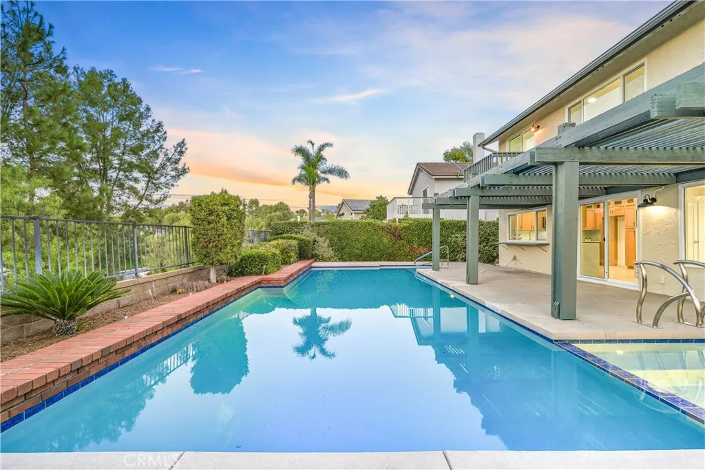 27951 Faroles, Mission Viejo, California 92692 home-pic-39