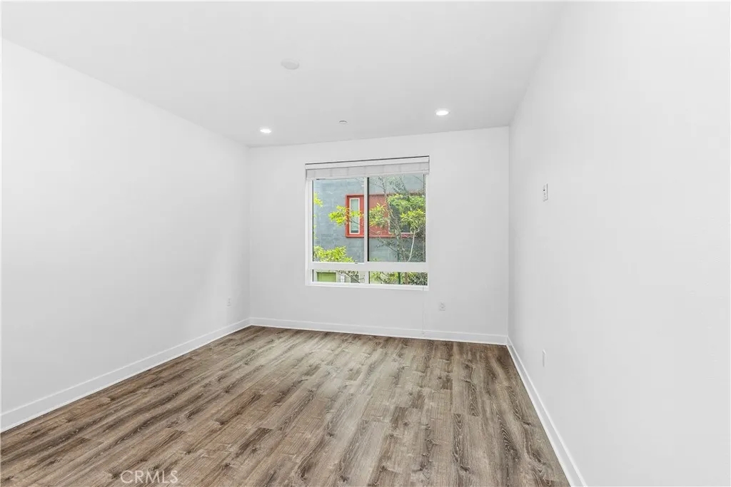 1218 Nolita, Irvine, California 92612 home-pic-12