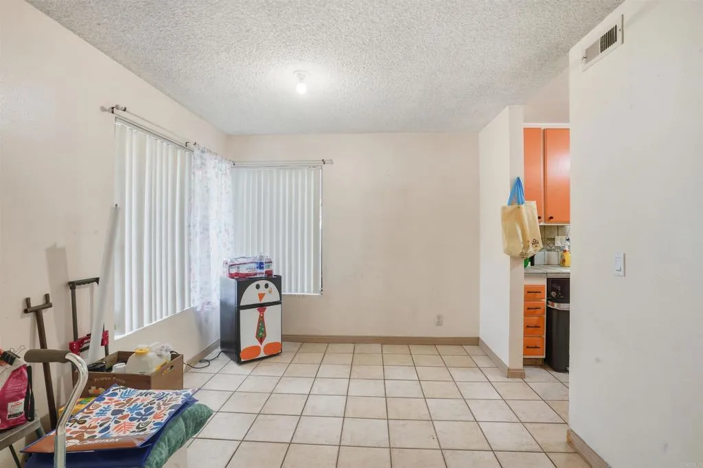 1570 Oro Vista Road 285, San Diego, California 92154 home-pic-6