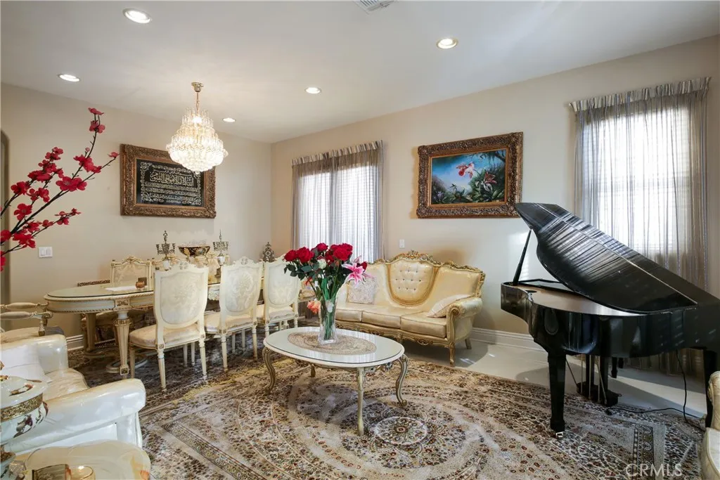 7939 Lyndora Street, Downey, California 90242 home-pic-5